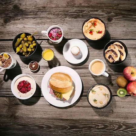 Rust-ettenheim מלון